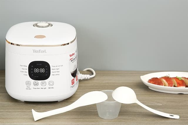Tefal 0.7 lít RK515168 0.7 lít