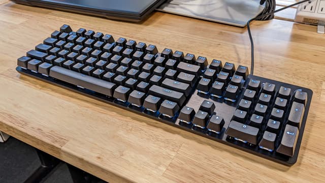 Bàn phím Game logitech G413 SE mechanical Đen
