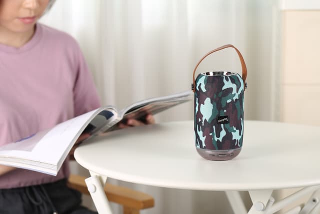 Loa bluetooth Energizer BTS 103 10w Màu rằn ri Camo (Kiêm pin dự phòng)