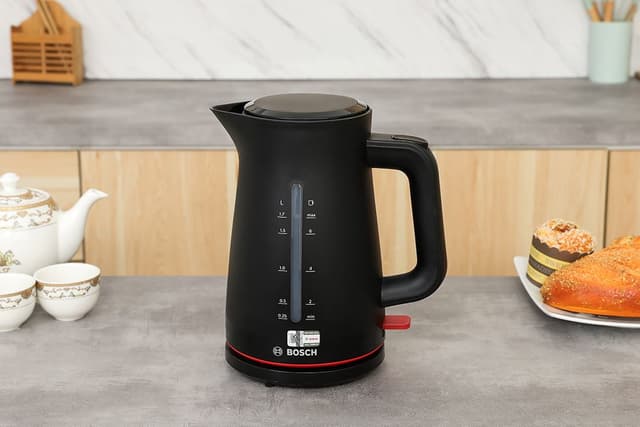 Bosch 1.7 lít TWK3M123 1.7 lít